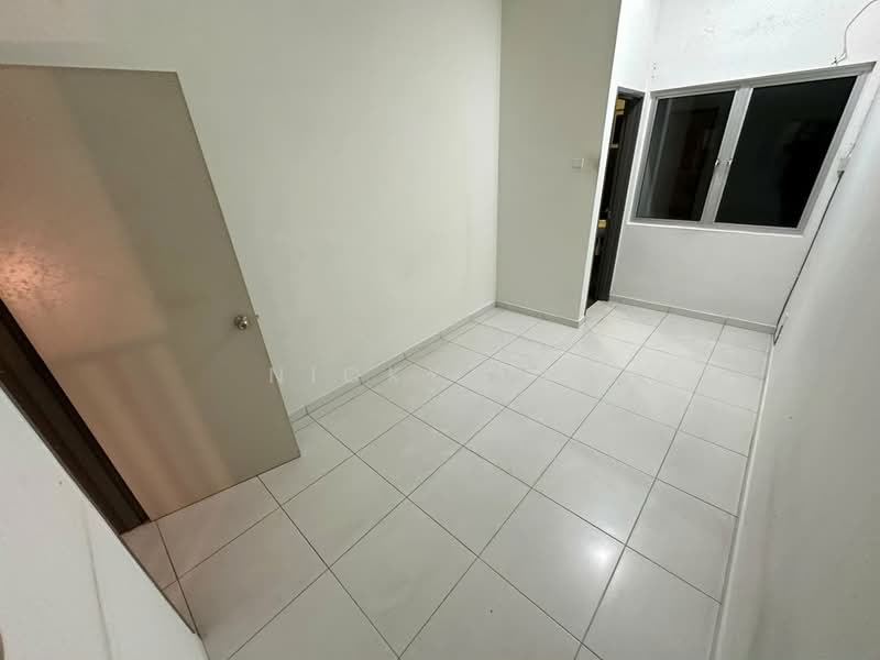 2-storey Terraced House for Sale in Bandar Tasik Puteri (Rawang) - Nicky Lai - Interior - PropertyGuru.com.my