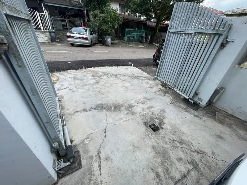 2-storey Terraced House for Sale in Bandar Selesa Jaya (Skudai) - Kelvin Lim - Exterior - PropertyGuru.com.my