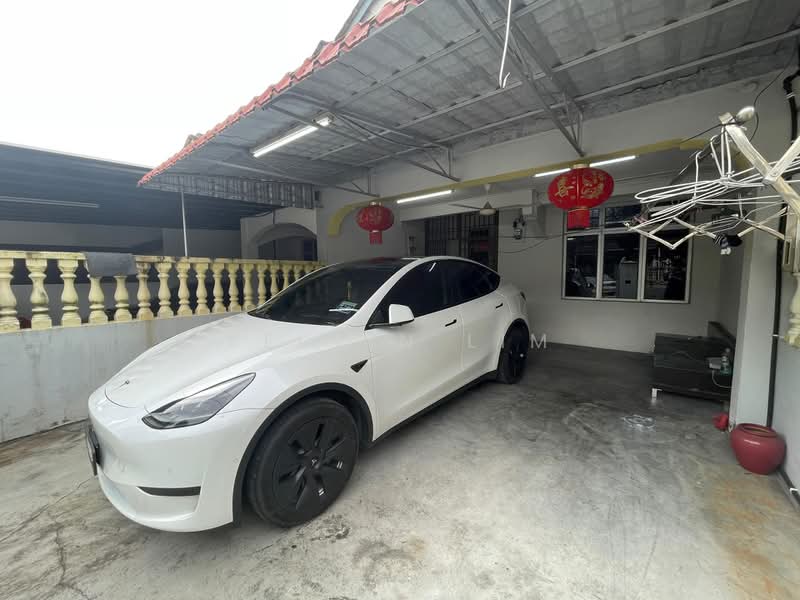2-storey Terraced House for Sale in Bandar Selesa Jaya (Skudai) - Kelvin Lim - Exterior - PropertyGuru.com.my