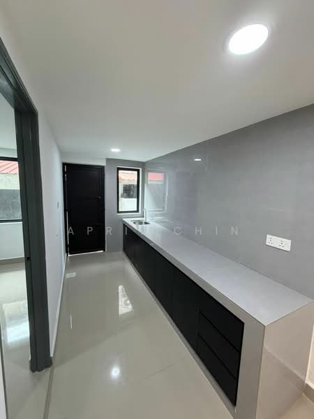 2-storey Terraced House for Sale in Taman Johor Jaya (Johor Bahru) - April Chin - Kitchen - PropertyGuru.com.my