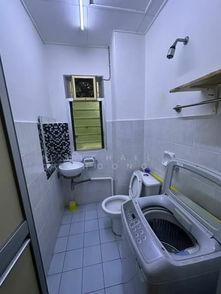 Townhouse for Rent in Batu 9 (Cheras) - Michael Choong - Bathroom - PropertyGuru.com.my