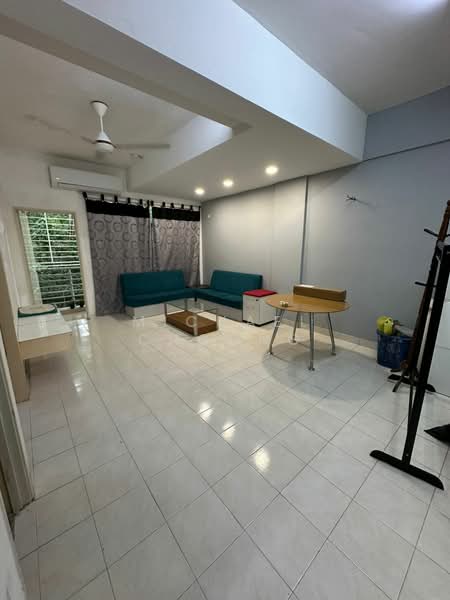 Townhouse for Rent in Batu 9 (Cheras) - Michael Choong - Living Room - PropertyGuru.com.my