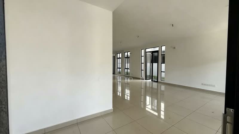 Cluster House for Sale in Setia Tropika (Johor Bahru) - Zoe Voon - Interior - PropertyGuru.com.my