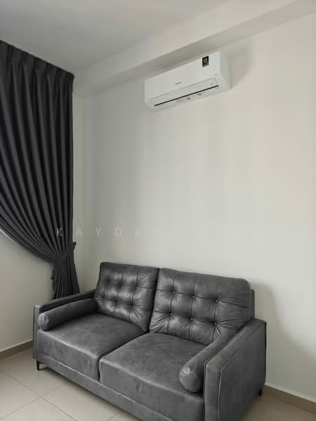 Servis Apartment untuk Disewa di Mesahill - Kayden Siah - Living Room - PropertyGuru.com.my