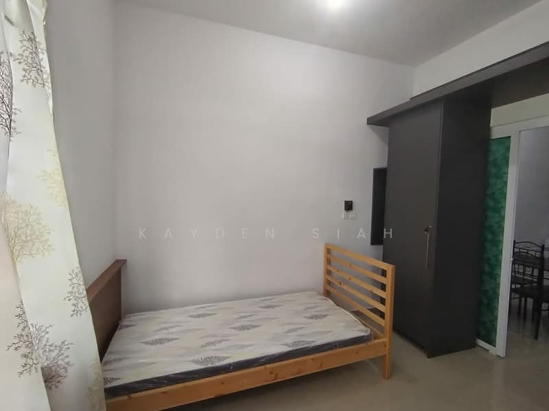 Kediaman Servis untuk Disewa di Mesahill - Kayden Siah - Bedroom - PropertyGuru.com.my