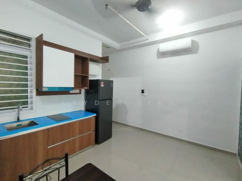 Kediaman Servis untuk Disewa di Mesahill - Kayden Siah - Kitchen - PropertyGuru.com.my
