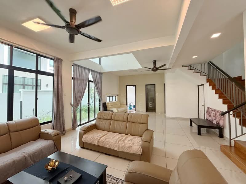 Cluster House for Sale in Taman Adda Heights (Tebrau) - Sze Lee - Living Room - PropertyGuru.com.my