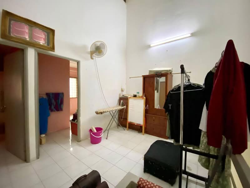 Rumah Berkembar untuk Dijual di Taman Putra Perdana (Puchong) - Izzati Mat - Interior - PropertyGuru.com.my