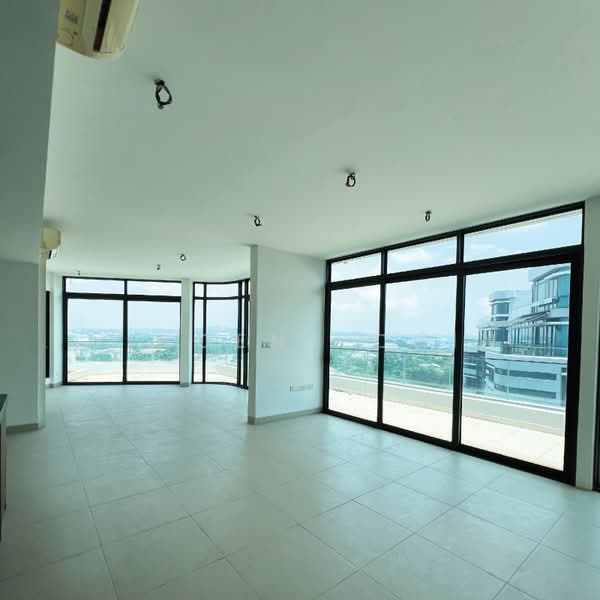Servis Apartment untuk Dijual di Aragreens - Vincent Chin - Living Room - PropertyGuru.com.my