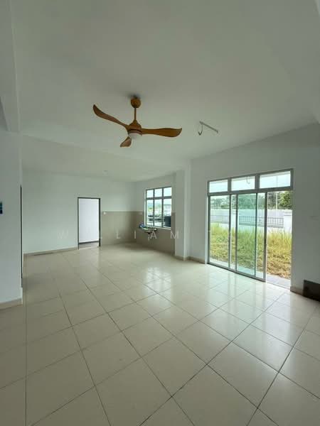 Banglo Pautan untuk Dijual di Taman Pulai Mutiara (Iskandar Puteri (Nusajaya)) - William Tay - Living Room - PropertyGuru.com.my