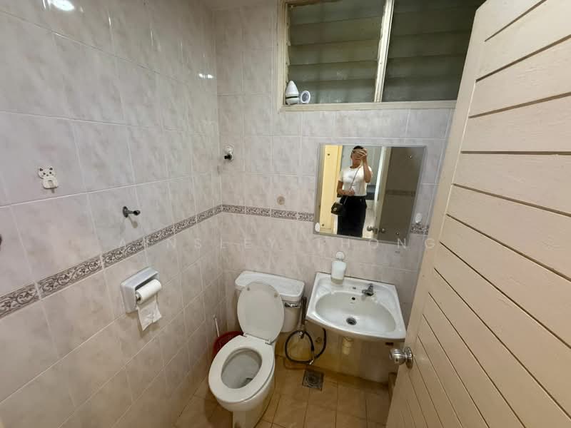 Kondominium untuk Dijual di Prima Ipoh - Ainsley Thong - Bathroom - PropertyGuru.com.my