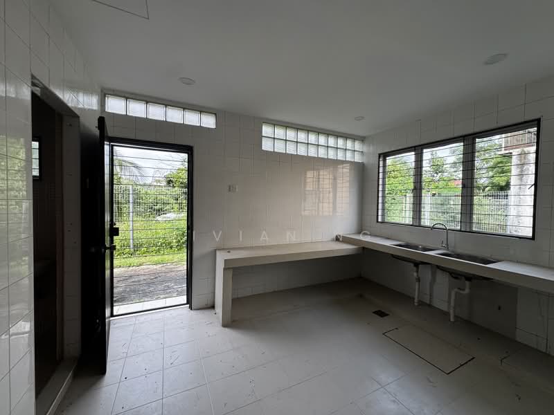 Rumah Teres untuk Dijual di Country Heights (Kajang) - Vivian Ng - Extended wet kitchen - PropertyGuru.com.my