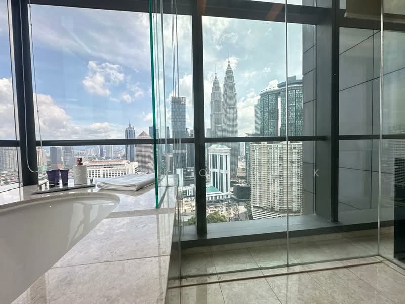 Servis Apartment untuk Disewa di The Ritz-Carlton Residences - Chee Keong Kok - Bathroom - PropertyGuru.com.my
