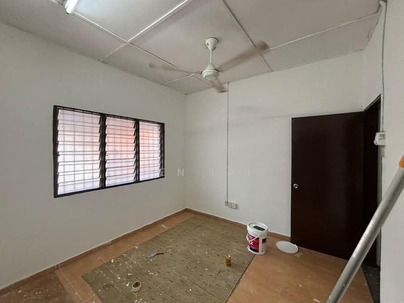 Rumah Teres 1.5 Tingkat untuk Dijual di Pekan Batu 9 (Cheras) - Ken Lai - Interior - PropertyGuru.com.my