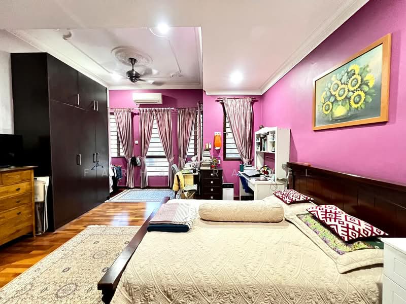 Terraced House for Sale in Bukit Jelutong (Shah Alam) - Farhan Rafael - PropertyGuru.com.my