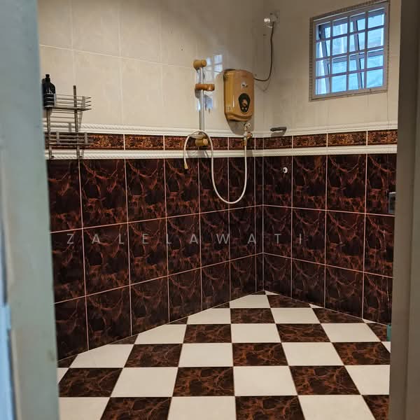 Bungalow for Sale in Pantai Sepang Putra (Sepang) - Zalelawati . - PropertyGuru.com.my