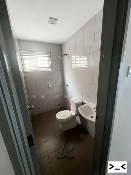 Townhouse for Sale in Bandar Botanic (Klang) - KH Chong - Bathroom - PropertyGuru.com.my