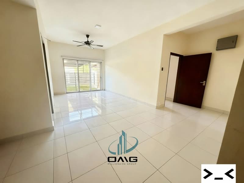 Townhouse for Sale in Bandar Botanic (Klang) - KH Chong - Living Room - PropertyGuru.com.my