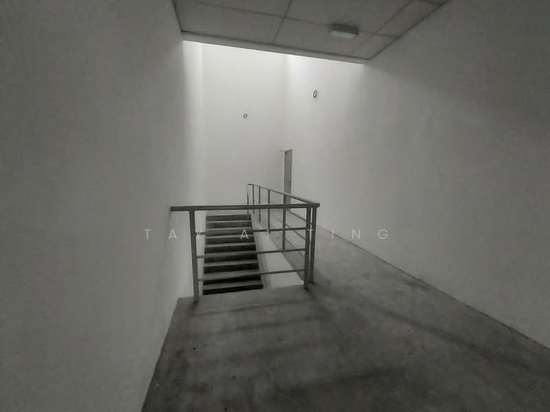 Kilang untuk Disewa di Taman Desa Cemerlang (Ulu Tiram) - Tay Ai Ting - Interior - PropertyGuru.com.my