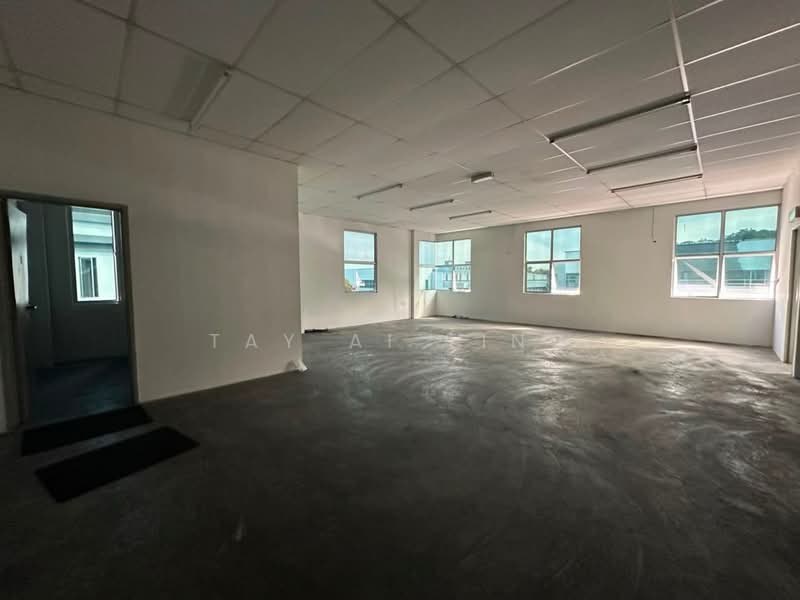 Kilang untuk Disewa di Taman Desa Cemerlang (Ulu Tiram) - Tay Ai Ting - Interior - PropertyGuru.com.my