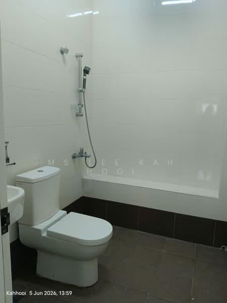 Rumah Teres 2 Tingkat untuk Disewa di Taman Selayang Jaya (Selayang) - Ms Lee kah Hooi - Bathroom - PropertyGuru.com.my