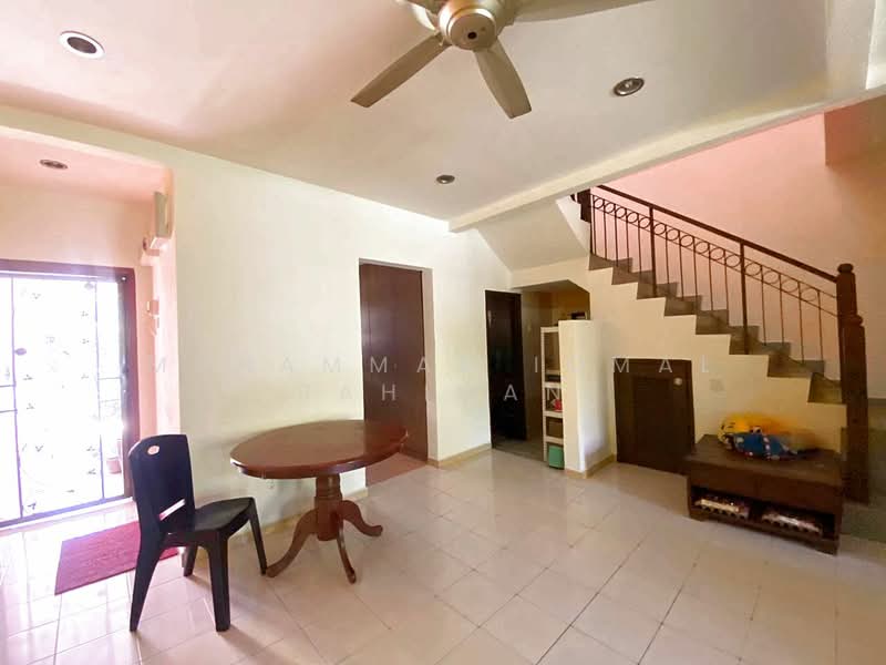 Rumah Teres 2 Tingkat untuk Dijual di Presint 9 (Putrajaya) - Muhammad Iqmal Rahiman - Living Room - PropertyGuru.com.my