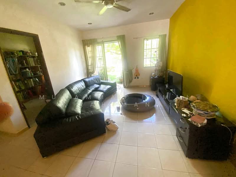 Rumah Teres 2 Tingkat untuk Dijual di Presint 9 (Putrajaya) - Muhammad Iqmal Rahiman - Living Room - PropertyGuru.com.my