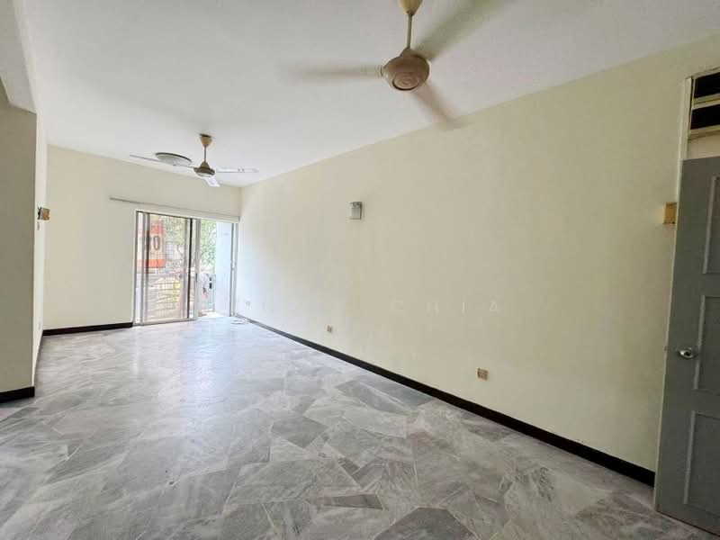Pangsapuri untuk Dijual di Pelangi Court - Penny Chia - Living Room - PropertyGuru.com.my