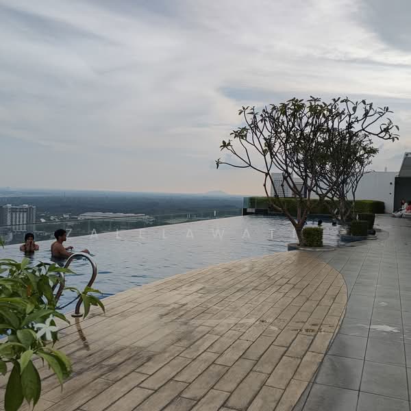 Servis Apartment untuk Dijual di Eclipse Residence @ Pan'gaea - Zalelawati . - Pool - PropertyGuru.com.my