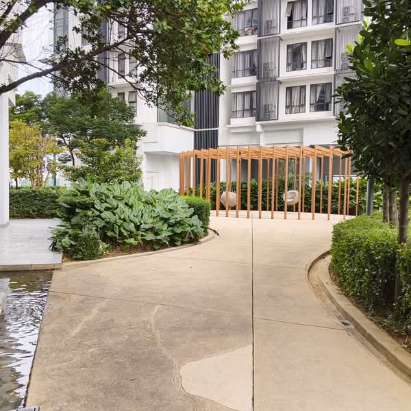 Servis Apartment untuk Dijual di Eclipse Residence @ Pan'gaea - Zalelawati . - Exterior - PropertyGuru.com.my