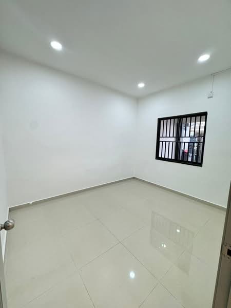 Rumah Teres 1 Tingkat untuk Dijual di Taman Ungku Tun Aminah (Skudai) - Amir Raziq - Interior - PropertyGuru.com.my