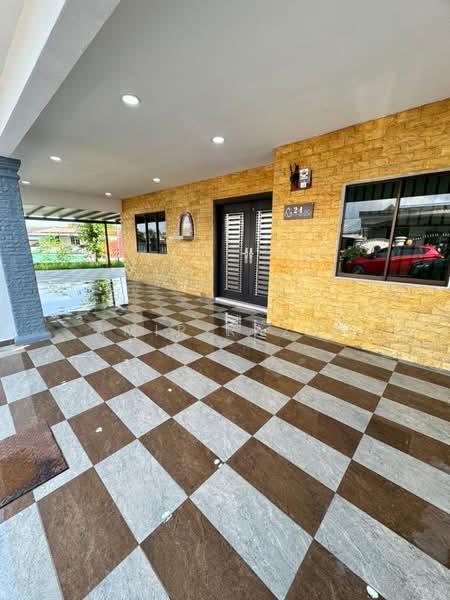 Rumah Teres 1 Tingkat untuk Dijual di Taman Ungku Tun Aminah (Skudai) - Amir Raziq - Exterior - PropertyGuru.com.my