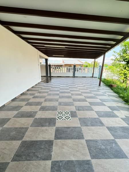 Rumah Teres 1 Tingkat untuk Dijual di Taman Ungku Tun Aminah (Skudai) - Amir Raziq - Exterior - PropertyGuru.com.my