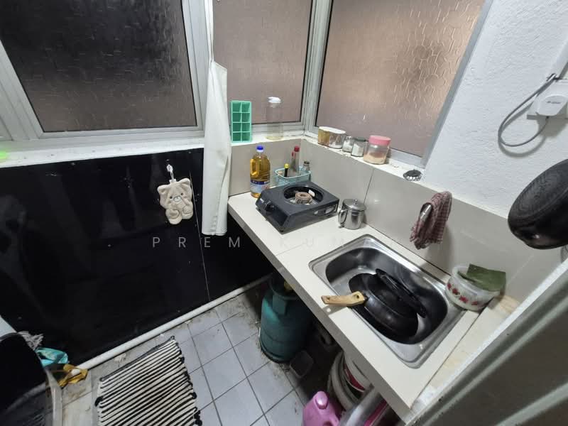 Servis Apartment untuk Disewa di Residensi Kerinchi - Prem Kumar - Kitchen - PropertyGuru.com.my