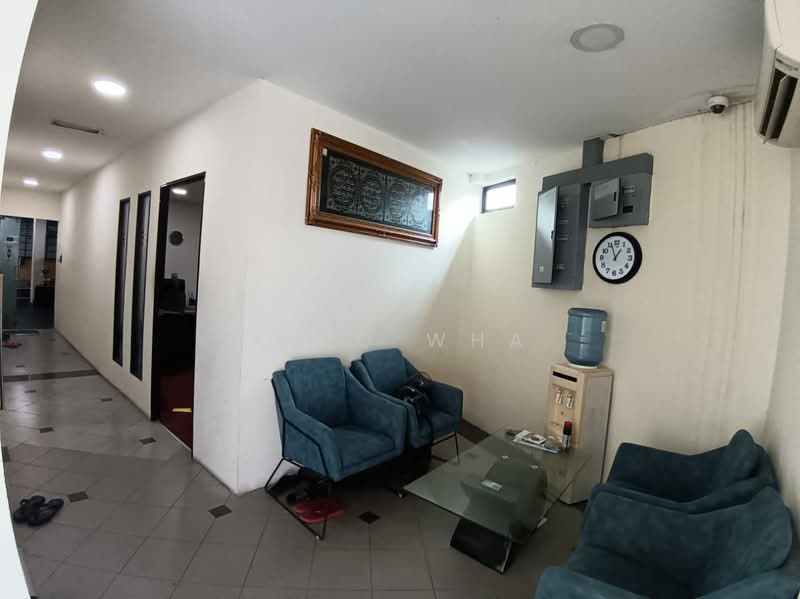 Shop for Sale in Wangsa Maju (Kuala Lumpur) - King Wha - Lobby - PropertyGuru.com.my