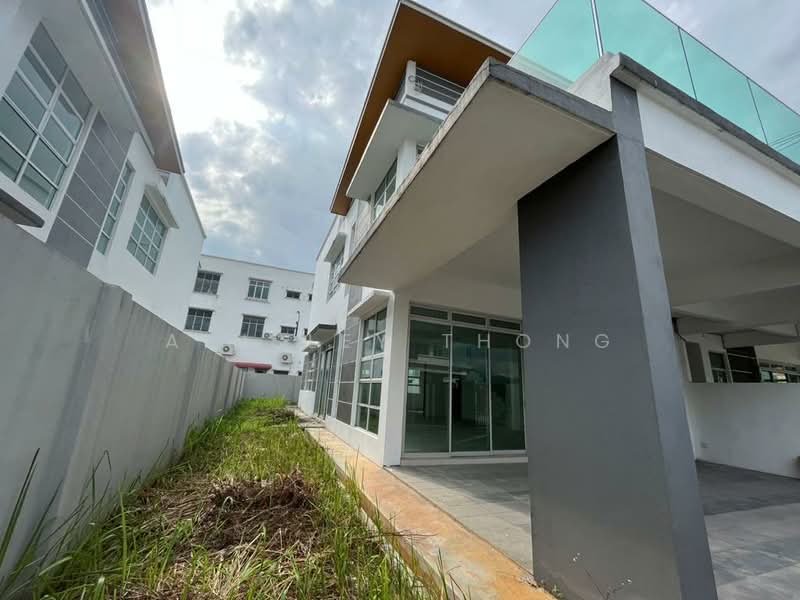 Rumah Berkembar untuk Dijual di Taman Klebang Perdana (Chemor) - Ainsley Thong - Exterior - PropertyGuru.com.my