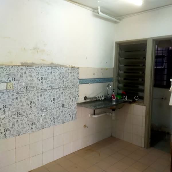 Pangsapuri untuk Disewa di Flora Damansara Apartment - Travis Wong - Kitchen - PropertyGuru.com.my