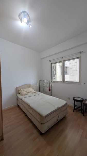 Kondominium untuk Dijual di The Tamarind - Wing Seow - Bedroom - PropertyGuru.com.my