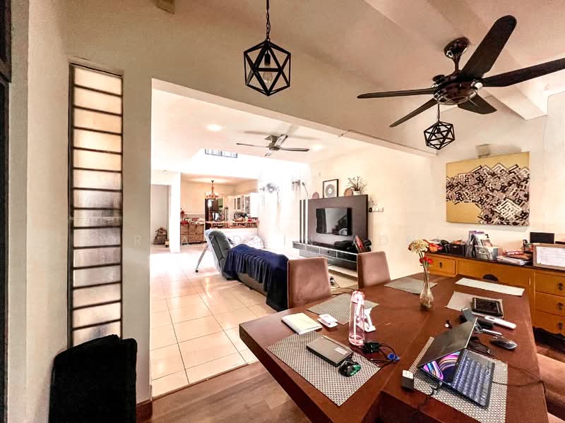2-storey Terraced House for Sale in Shah Alam (Selangor) - Nor Azdlin Adnan - PropertyGuru.com.my