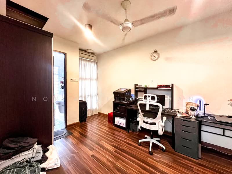 2-storey Terraced House for Sale in Shah Alam (Selangor) - Nor Azdlin Adnan - PropertyGuru.com.my