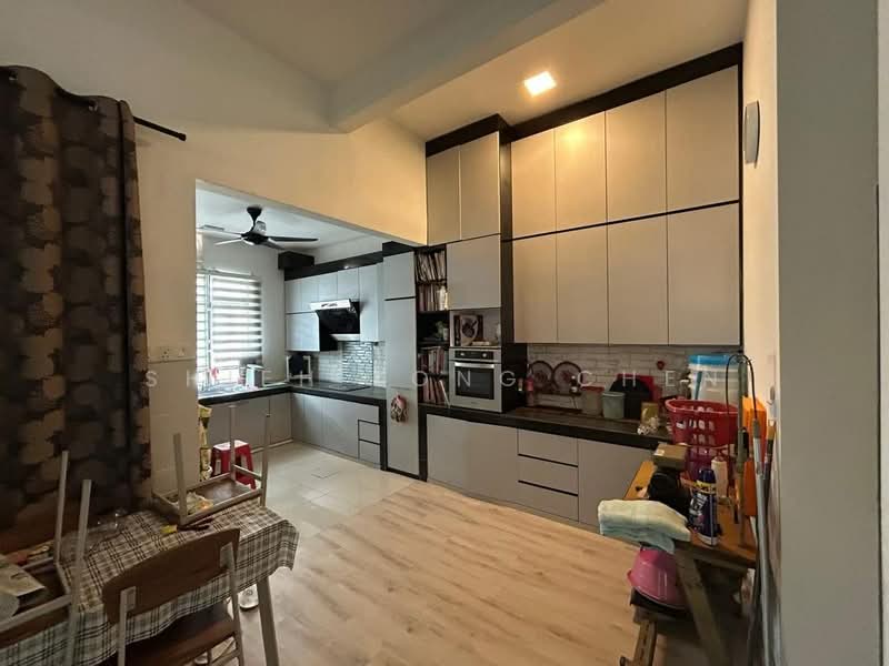 Cluster House for Sale in Taman Pulai Hijauan (Skudai) - Shieh Long Chen - Kitchen - PropertyGuru.com.my
