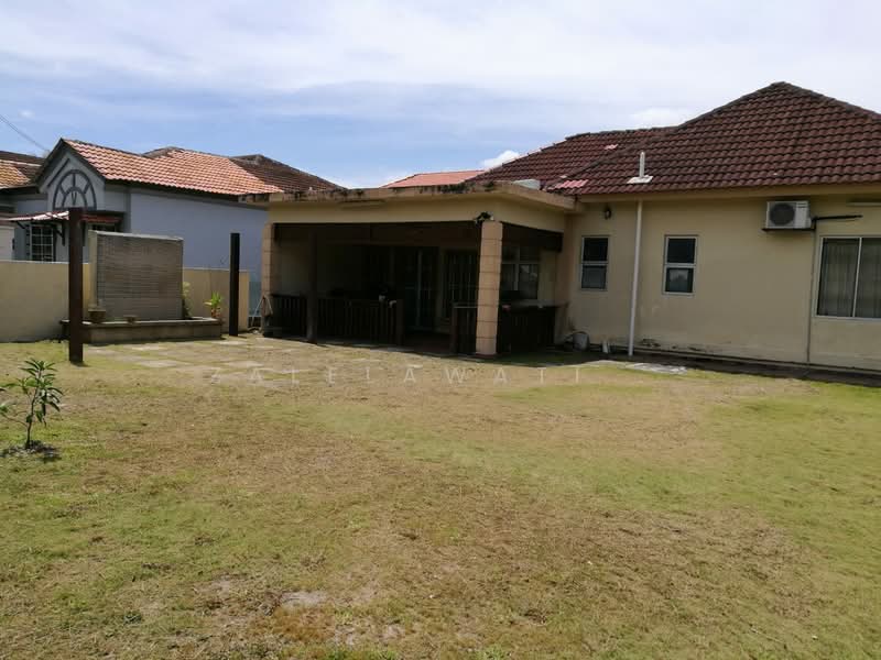 Bungalow for Sale in Pantai Sepang Putra (Sepang) - Zalelawati . - Exterior - PropertyGuru.com.my