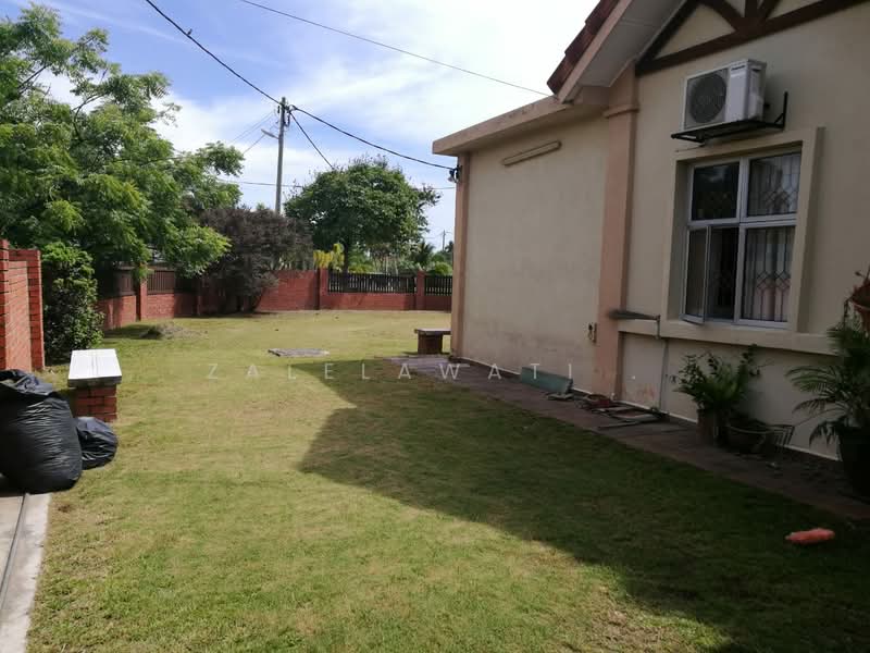 Bungalow for Sale in Pantai Sepang Putra (Sepang) - Zalelawati . - Exterior - PropertyGuru.com.my