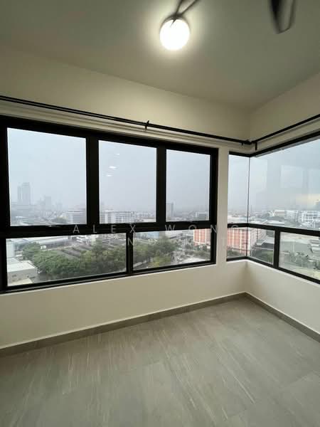 Servis Apartment untuk Dijual di Atwater : Service Residences - Alex Wong Weng Kit - View - PropertyGuru.com.my