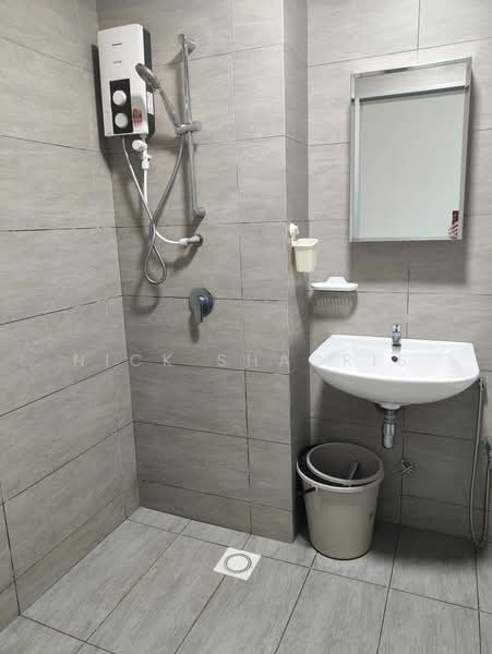 Servis Apartment untuk Disewa di TR Residence - Nick Shacris - Bathroom - PropertyGuru.com.my