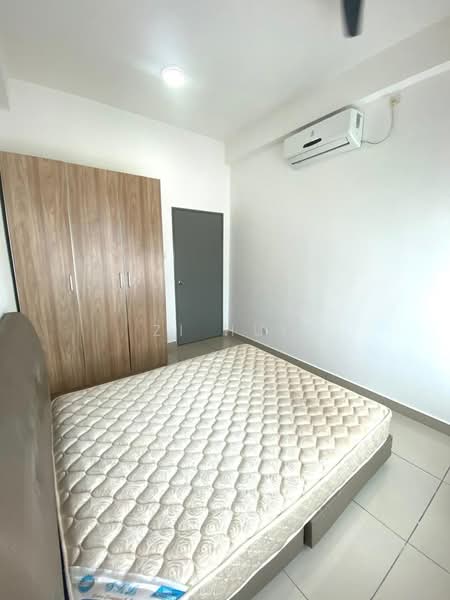 Servis Apartment untuk Disewa di D'Summit Residences - Zi Hui - Bedroom - PropertyGuru.com.my