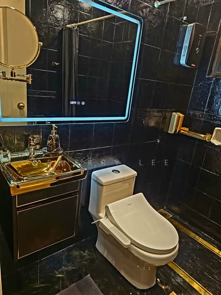 Condominium for Rent at Pelangi Utama - Sherry Lee - Bathroom - PropertyGuru.com.my