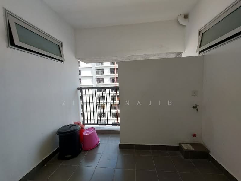 Apartment for Rent at Harmoni Elmina 1 @ City Of Elmina - Ziana Najib - Balcony - PropertyGuru.com.my