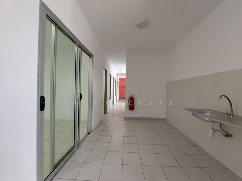 Apartment for Rent at Harmoni Elmina 1 @ City Of Elmina - Ziana Najib - Corridor - PropertyGuru.com.my