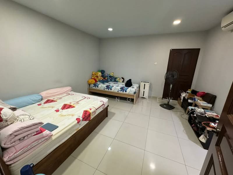 Rumah Teres 2 Tingkat untuk Dijual di Kampung Batu Muda (Batu Caves) - Kim Meng Lew - Bedroom - PropertyGuru.com.my
